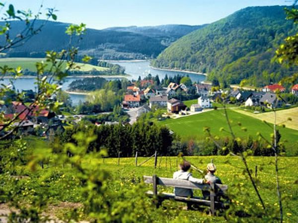 Göbel´s Auszeit – 8 Tage Wellness, Wasser, Wohlfühlen in Diemelsee, Hessen inkl. Halbpension