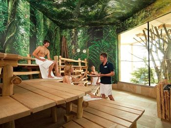 Thermen-u. Badewelt Sinsheim & Saunalandschaft 2ÜF)