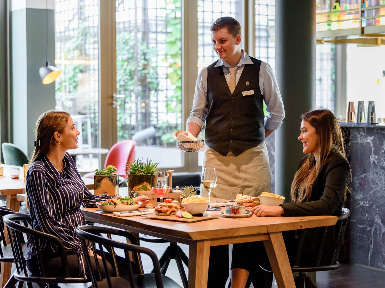 Sternschnuppenmarkt mit Abendessen