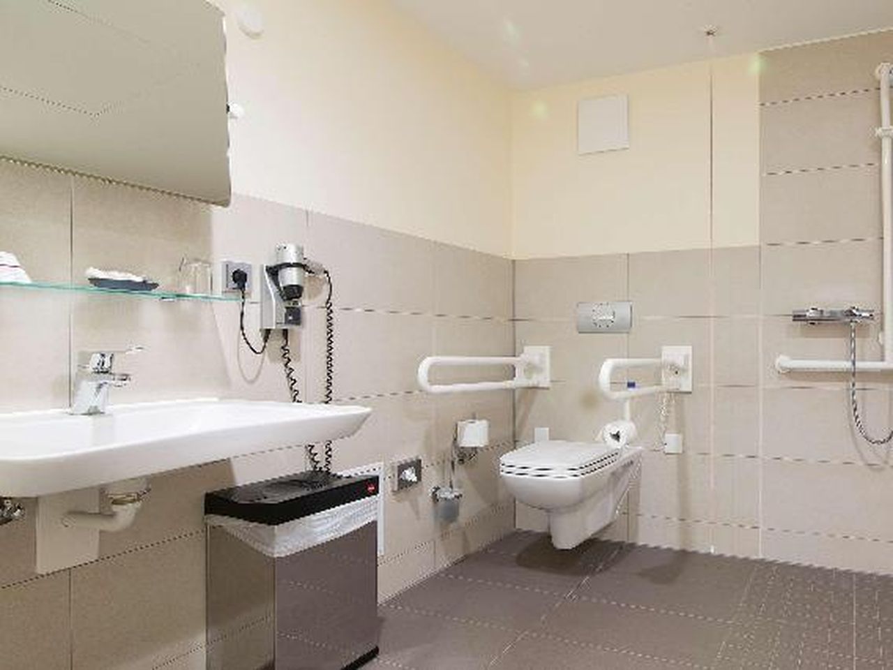 9 Tage im Best Western Plus Bremerhaven mit Frühstück
