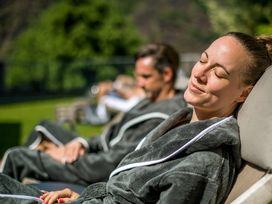 Well & Wine Special an der Mosel inkl. Abendessen, Massage uvm. 2026