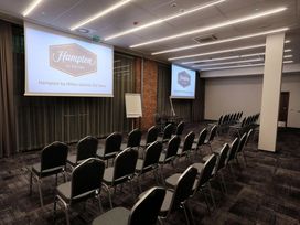 2 Tage Kurzurlaub mit Frühstück im Hampton by Hilton Gdansk Old Town