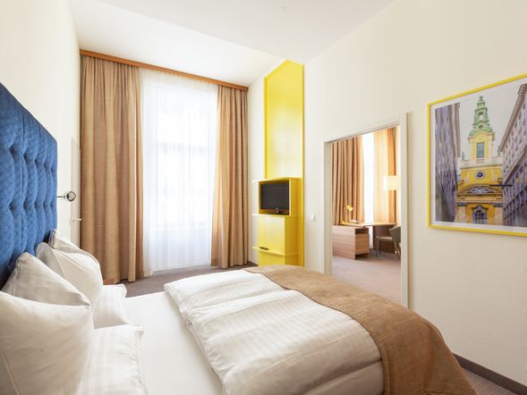 HiLight Suites Hotel