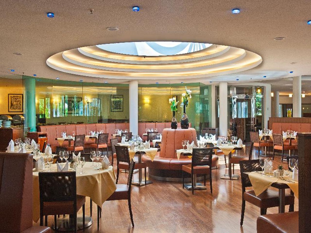 3 Tage im Radisson Blu Park Hotel mit Frühstück