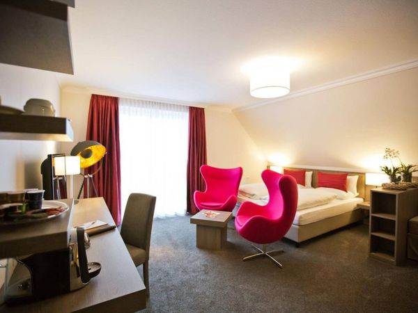 2 Tage Nordseeluft schnuppern im Boutiquehotel Myn Utspann Boutiquehotel Myn Utspann in Husum (Nordfriesland), Schleswig-Holstein
