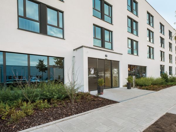 2 Tage Kurzurlaub mit Frühstück im Super 8 Munich City North Hotel in München, Bayern inkl. Frühstück