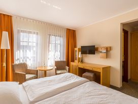 Ostseebriese! 6 Tage im Hotel Warnemünder Hof mit HP