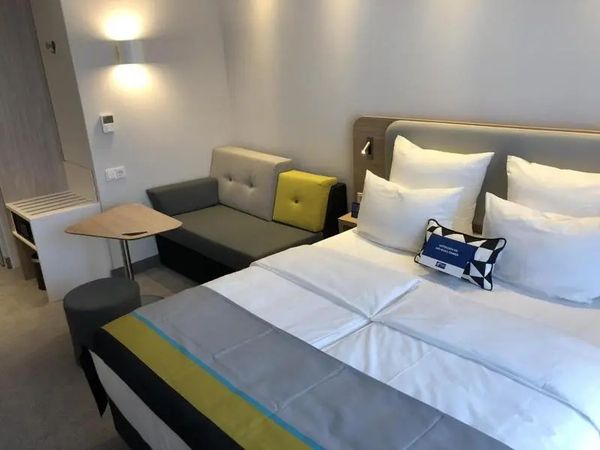2 Tage Kurzurlaub mit Frühstück im Holiday Inn Express Munich - City East in München, Bayern inkl. Frühstück