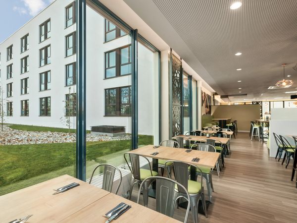 2 Tage Kurzurlaub mit Frühstück im Super 8 Munich City North Hotel in München, Bayern inkl. Frühstück