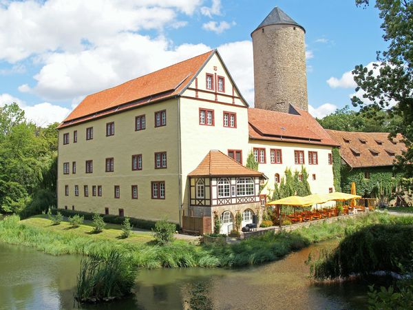 8 Tage Romantik pur im **** Wasserschloss im Harz in Westerburg (Harz) Halbpension