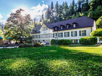 5 Tage Erholung und Wellness im (Schwarz-) Waldhotel