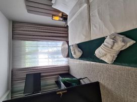 Auszeit 2 Tage im Eventhotel Pyramide