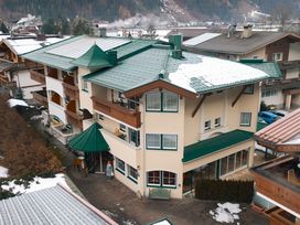 Winterurlaub in den Tiroler Bergen