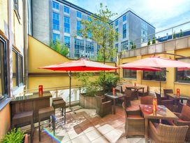 2 Tage Kurzurlaub mit Frühstück im Leonardo Hotel Munchen City Center