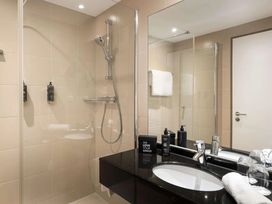 2 Tage im Elaya Hotel Hamburg mit Frühstück
