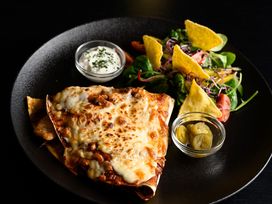 2 Tage Kurzurlaub mit Frühstück im Novotel Budapest Danube