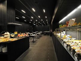 5 Tage nahe des Kaufhauses KaDeWe in Berlin