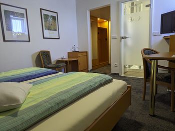 Lastminute Goldsteig Wandern - 4 Tage - kl. Zimmer