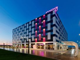 2 Tage Kurzurlaub mit Frühstück im MOXY Vienna Airport