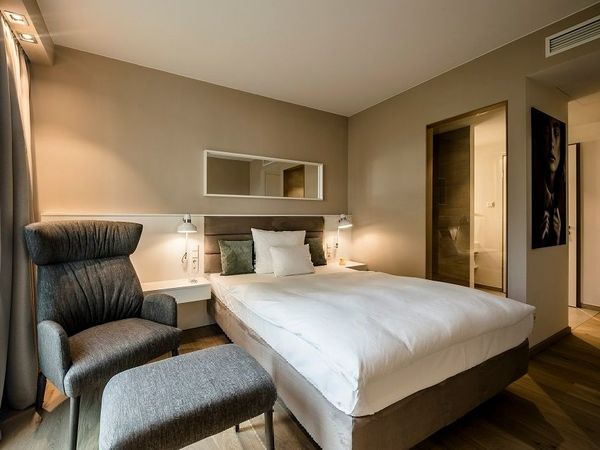 2 Tage Gemütliche Auszeit inkl. 1 Abendessen & Kuchen Wellings Parkhotel in Kamp-Lintfort inkl. Halbpension