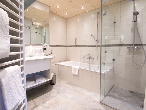 Happy Holiday - 3 Tage inkl. 3 Gänge Verwöhnpension in Ühlingen-Birkendorf, Baden-Württemberg inkl. Halbpension Plus