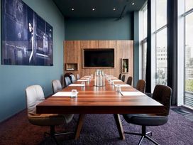 2 Tage Entspannung am Main im Roomers Hotel Frankfurt