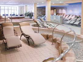 5 Tage Urlaub mit Frühstück im Wellness Hotel Apollo - Lifeclass Hotels & Spa
