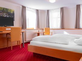 Kurze Auszeit -4 Tage Schwäbische Alb mit Verwöhnmenü