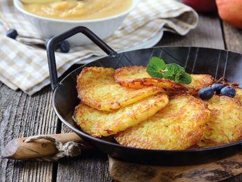 Bild 7 von 25