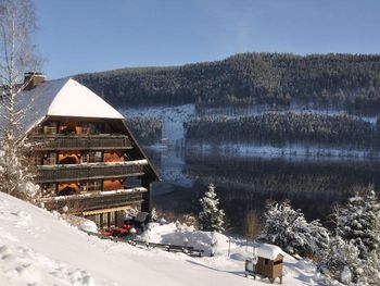 Umgeben vom Schwarzwald - 2 Tage Erholung am Titisee