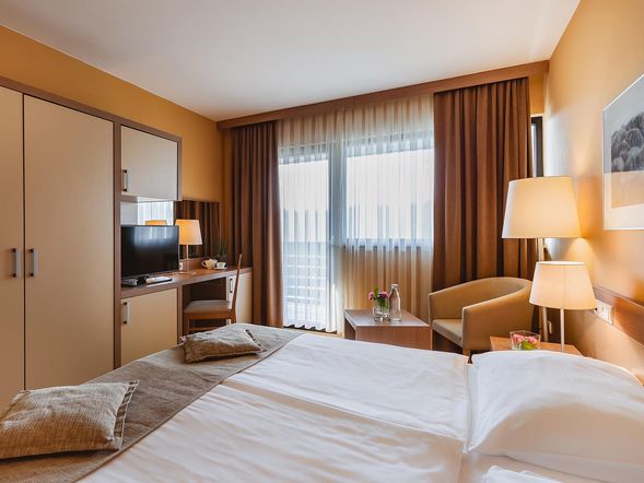 Doppelzimmer Standard Wald Seite