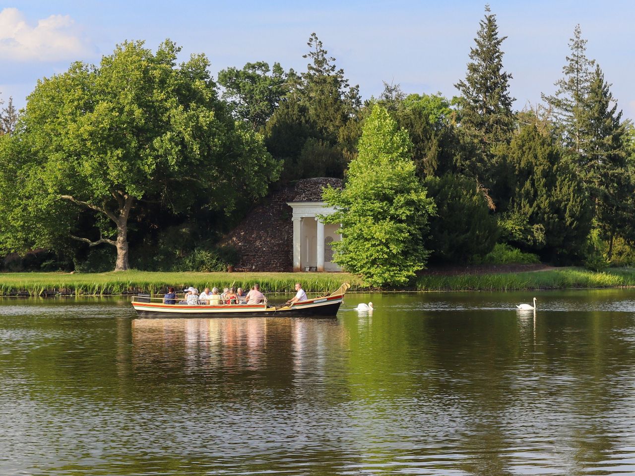Parkromantik mit Gondelfahrt 4 Tage inkl 4-Gänge Menü