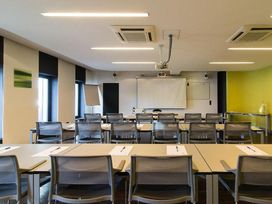 2 Tage mit Frühstück im Cult Hotel Frankfurt City