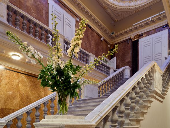 Altus Palace