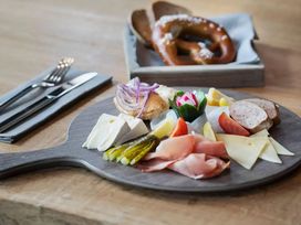 3 Tage Kurzurlaub mit Frühstück im Courtyard Munich Garching
