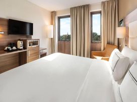4 Tage Kurzurlaub mit Frühstück im Melia Düsseldorf