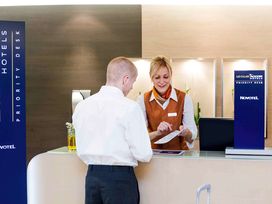 2 Tage mit Frühstück im Hotel Novotel Aachen City