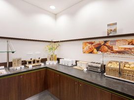 2 Tage mit Frühstück im Holiday Inn Express Augsburg