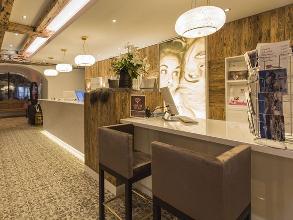 Alpenlove - Adult SPA Hotel