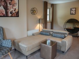 Silvester mit Galadinner & Live-Musik im Burgenland