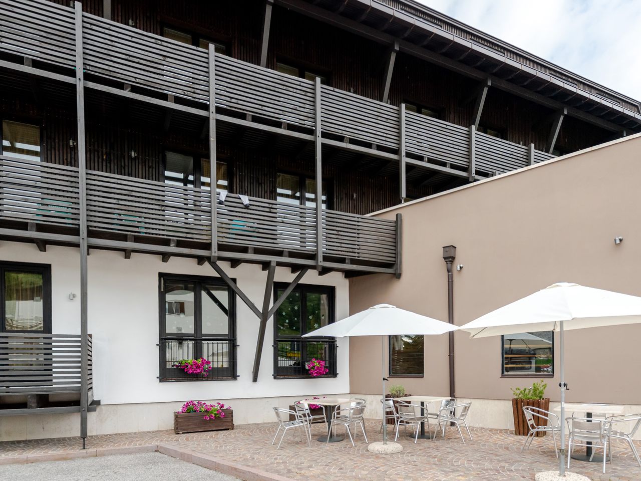 KurzMalDolomiten: Hotel Dolomiti Chalet zum Bestpreis