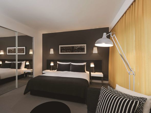 Adina Apartment Hotel Berlin Hackescher Markt