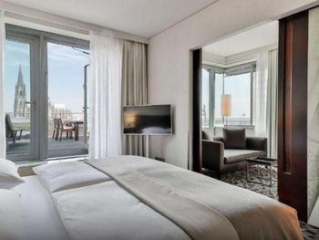 6 Tage im Dorint Hotel am Heumarkt Köln mit Frühstück