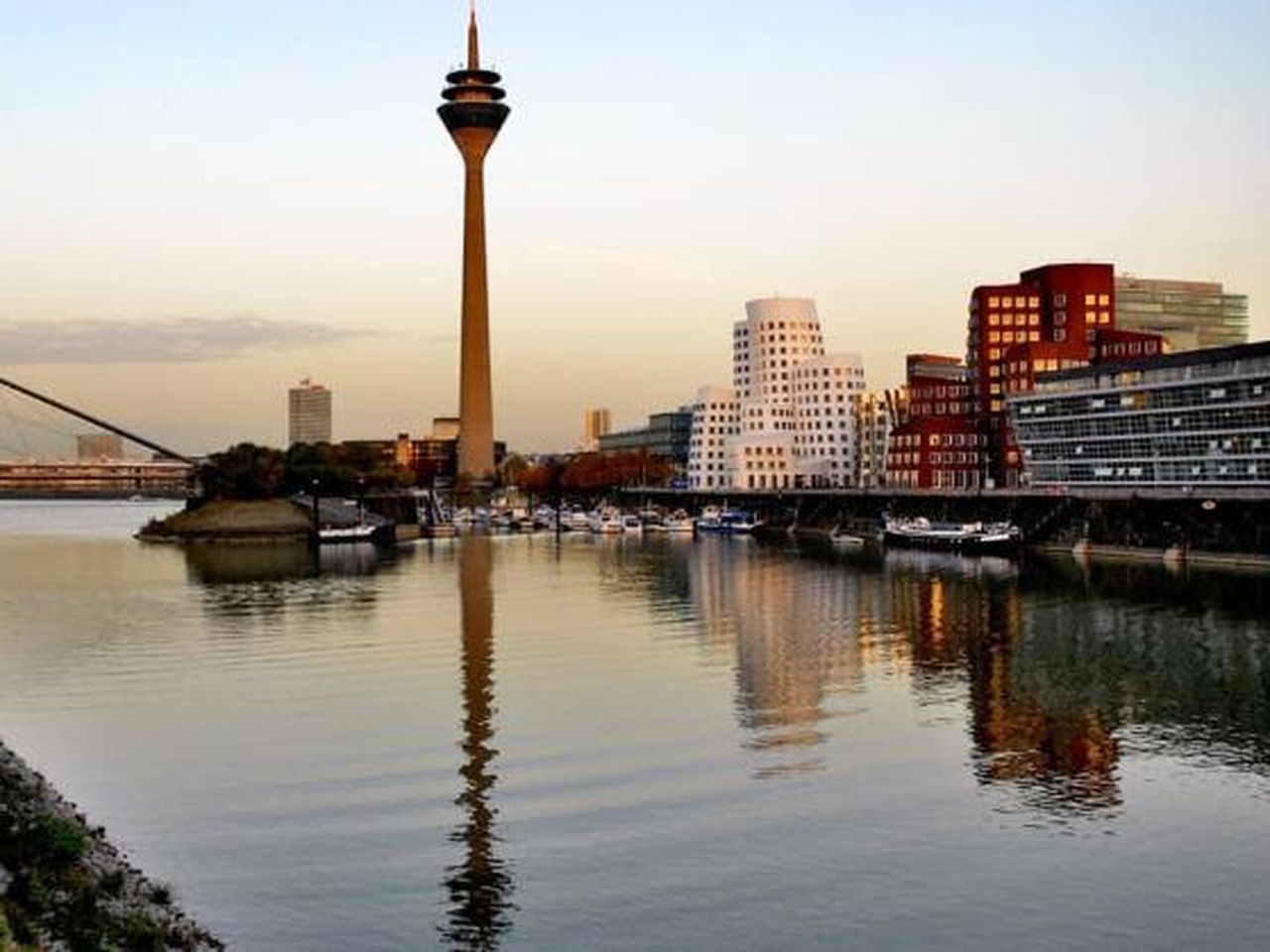 3 Tage im INNSIDE by Malia Düsseldorf Hafen genießen