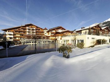 7 Entspannungs-Tage mit HP im Alpenpark Resort