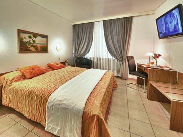 6 Tage Erholung im Hotel Dell'Angelo mit HP in Locarno Halbpension