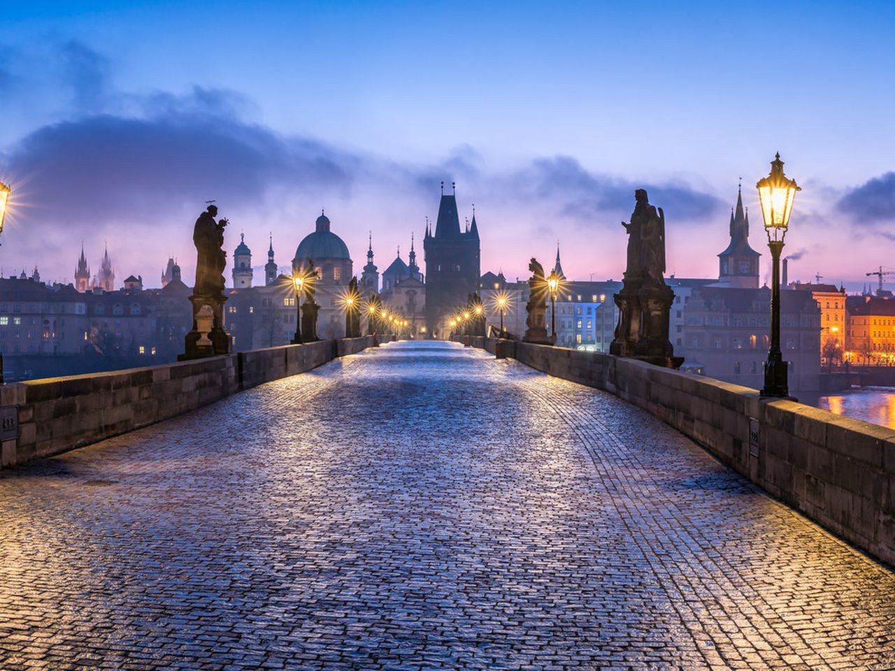 One Night Stand: 1 Nacht Romantic City Break in Prag