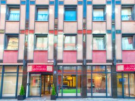 2 Tage Kurzurlaub mit Frühstück im Leonardo Hotel Munchen City Center