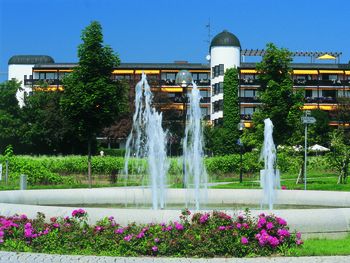 Karibische Wassertemperaturen - Therme plus Massage