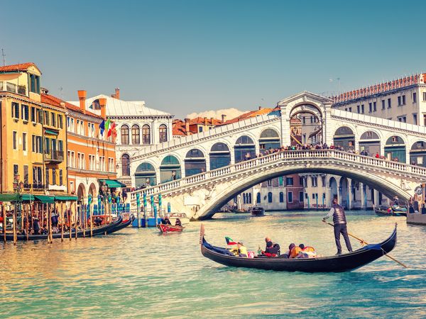 In den Kanälen von Venedig - 2 Tage mit Frühstück Leonardo Royal Hotel Venice Mestre, Venetien inkl. Frühstück